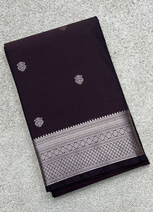 Kanchi Silk Silver Zari