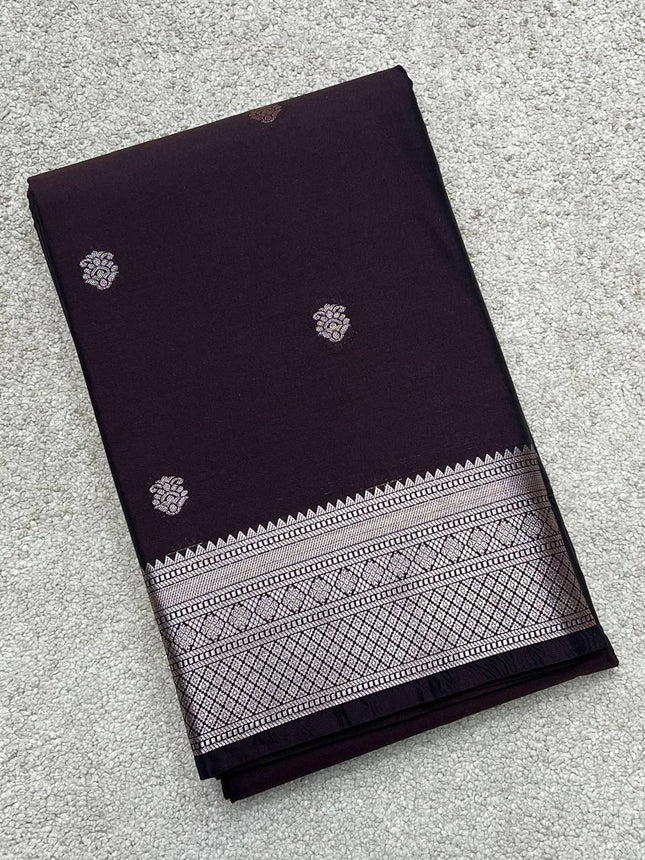 Kanchi Silk Silver Zari