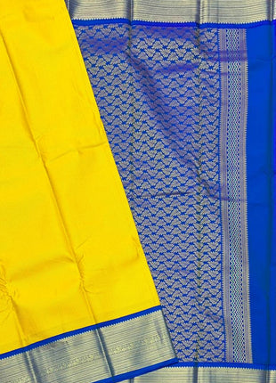 Vaira Oosi Gold Zari