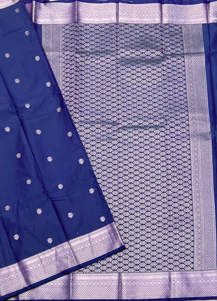 Kanchi Silk Silver Zari