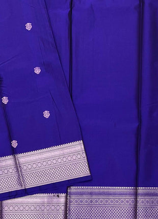 Kanchi Silk Silver Zari
