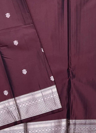Kanchi Silk Silver Zari