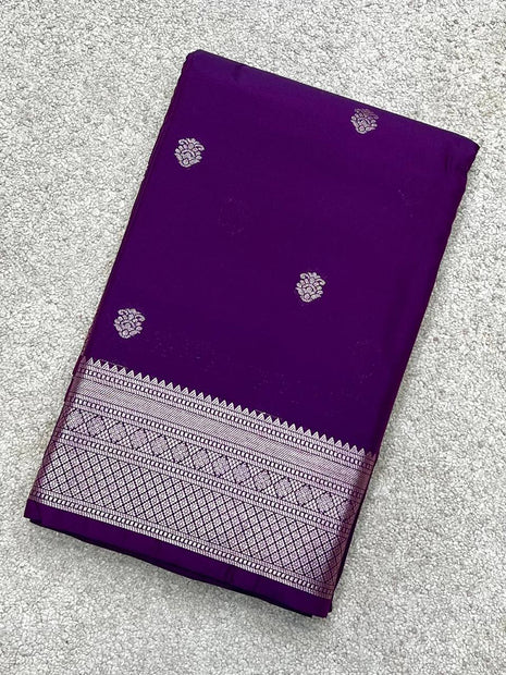 Kanchi Silk Silver Zari