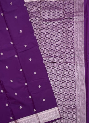 Kanchi Silk Silver Zari