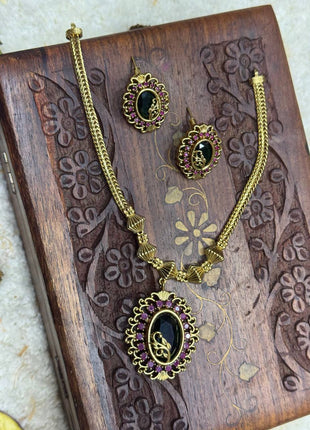 Stone Jewellery