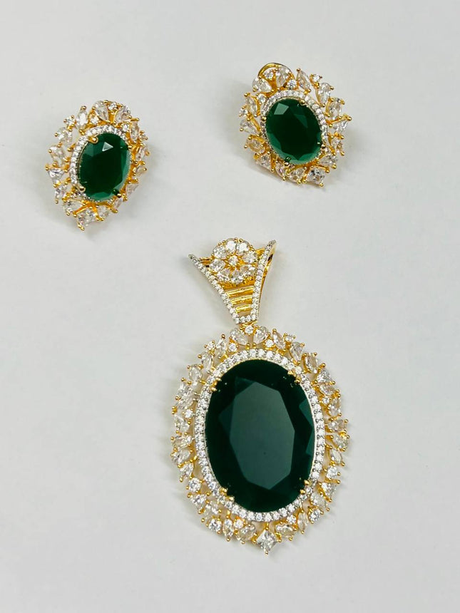 Pendant with Stud