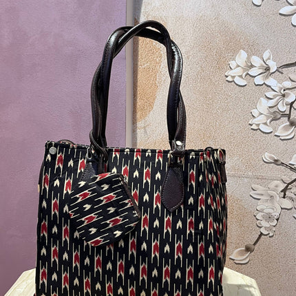 Hand Block Printed Fabric Handbags With Money Pouch