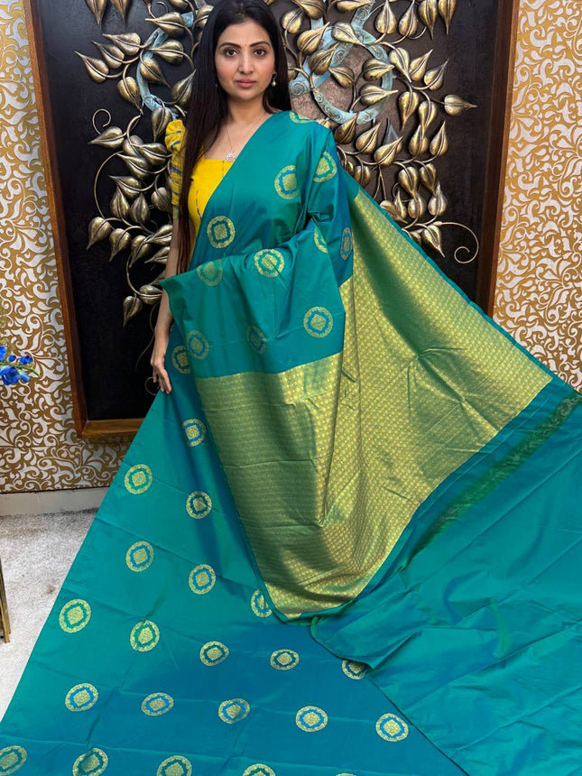 Border Less Kanchi Silk