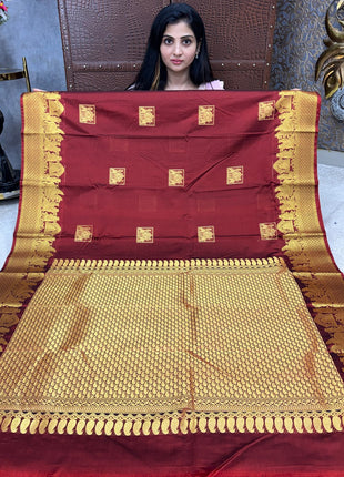 Premium Kanchi Gold Zari Pallaku Design