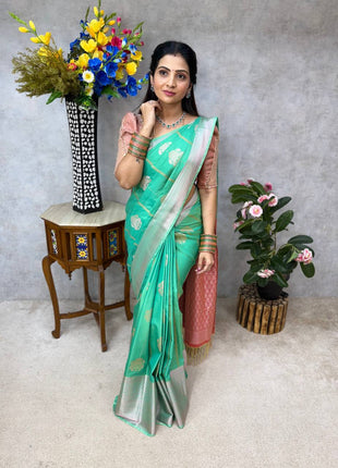 Kanchi Silk Silver Zari