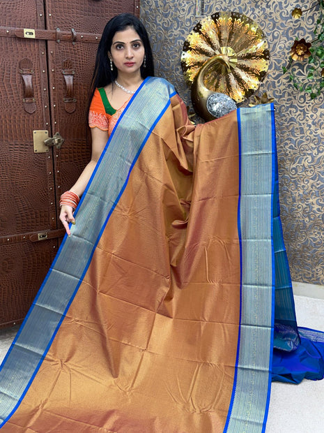 Vaira Oosi Gold Zari