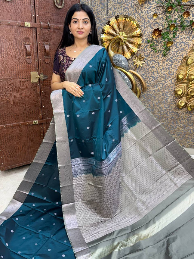 Kanchi Silk Silver Zari