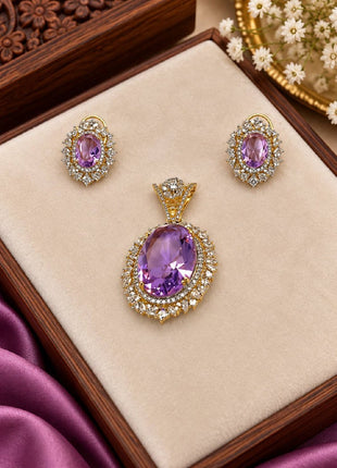 Pendant with Stud