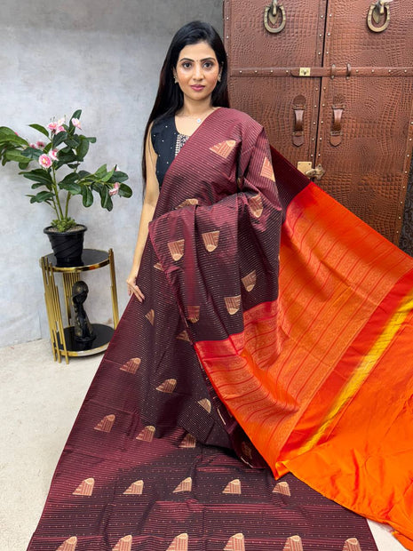 Border Less Vaira Oosi