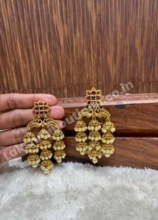 Earring