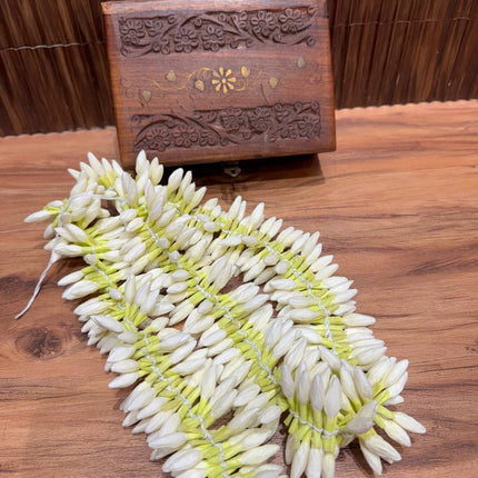 Real Look Jathi Mulla / Pichi Poo Flower String