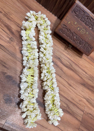 Real Look Handmade Foam Bloomed Mulla Poo