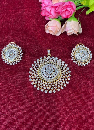 Stone Dollar With Earring