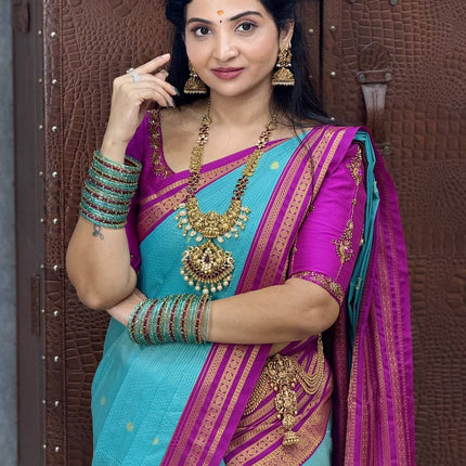 Vaira Oosi Gold Zari