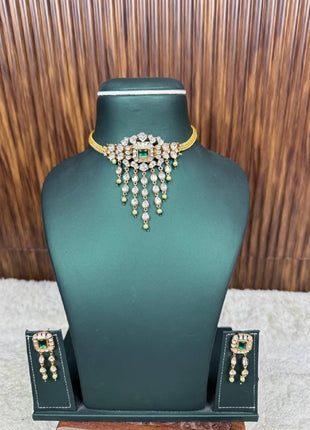 Stone With Choker Necklace Jewellery