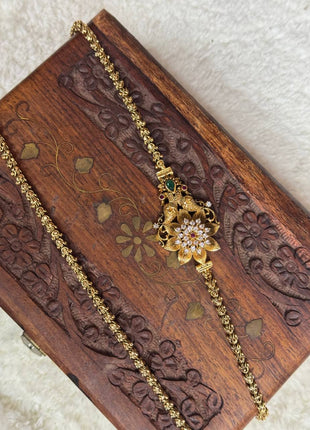 Mugappu Chain With Earring