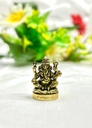 Ganesha Statue With Height: 1 Inch