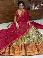Lehenga in Free Size (Semi Stitched )