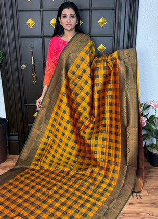 Semi Kancipuram With Palum Pazham Checks Pattern