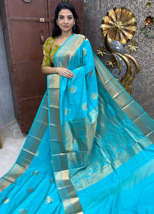 Kanchi Silk Gold Zari