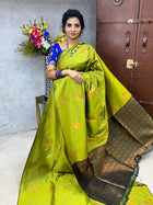 Border Less Soft Silk
