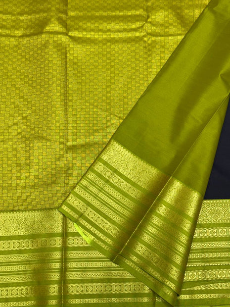 Vaira Oosi Gold Zari