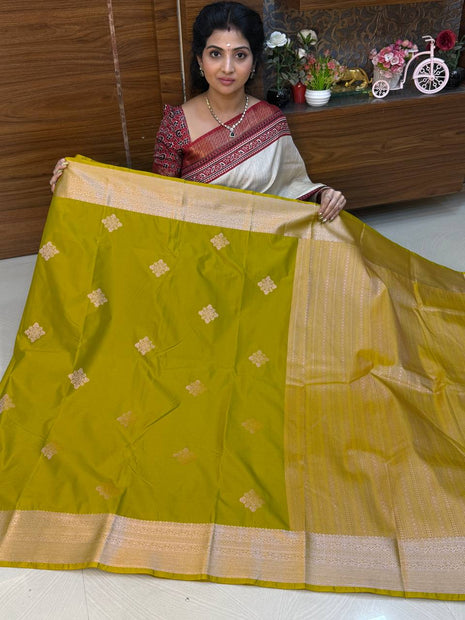 Premium Kanchi Silver Zari