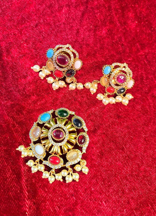 Pendant with Stud