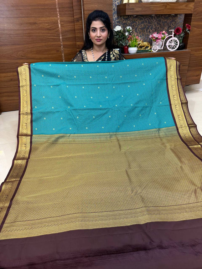 Vaira Oosi Gold Zari Coffee Brown Border