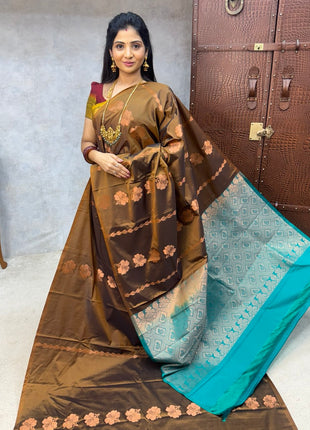 Border Less Kanchi Silk