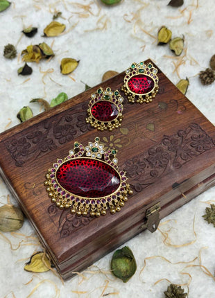 Pendant with Stud