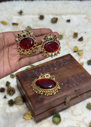 Pendant with Stud