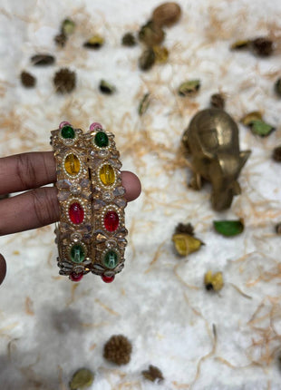Side Bangle With Stone Work