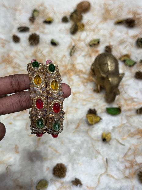 Side Bangle With Stone Work