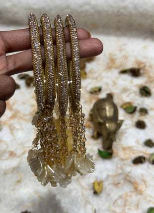 Side Bangle With Stone Work