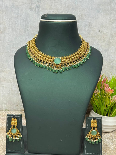Stone With Choker Necklace Jewellery
