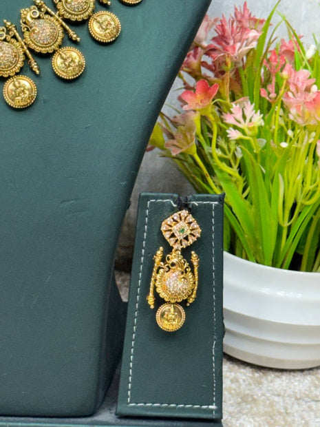 Kasu Malai with Diamond look Stone Jewellery
