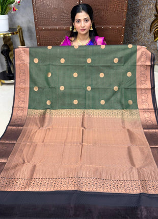 Vaira Oosi Coffee Brown Border