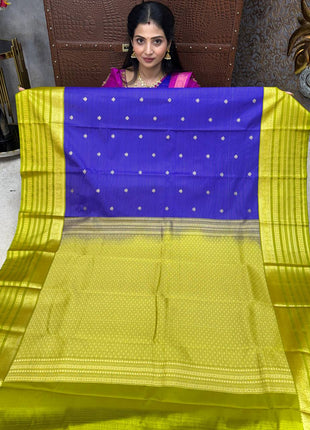 Vaira Oosi Golden Zari