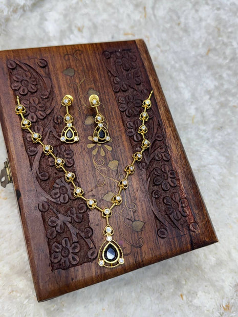 Stone Jewellery