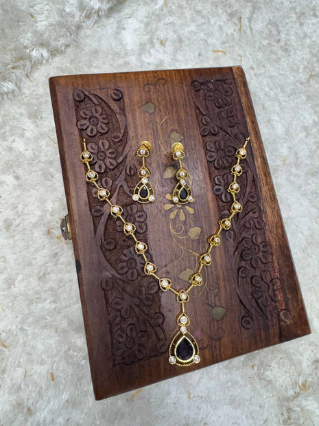 Stone Jewellery