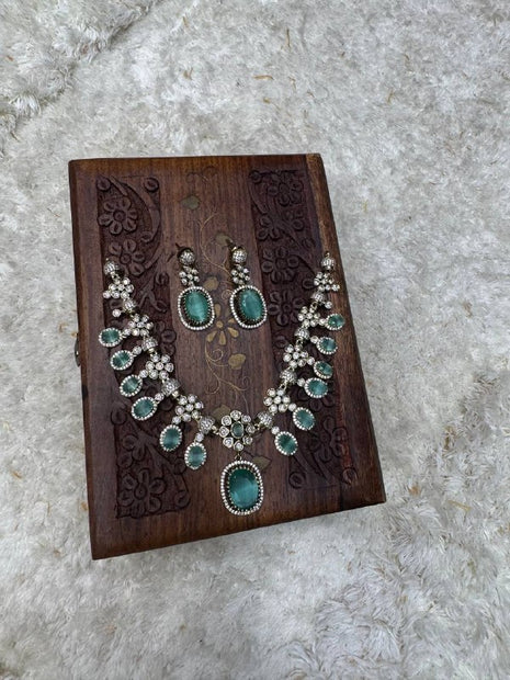 Stone Jewellery