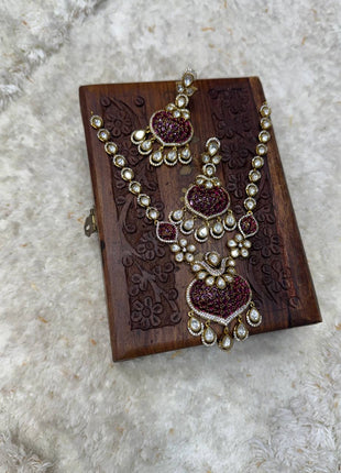 Stone Jewellery