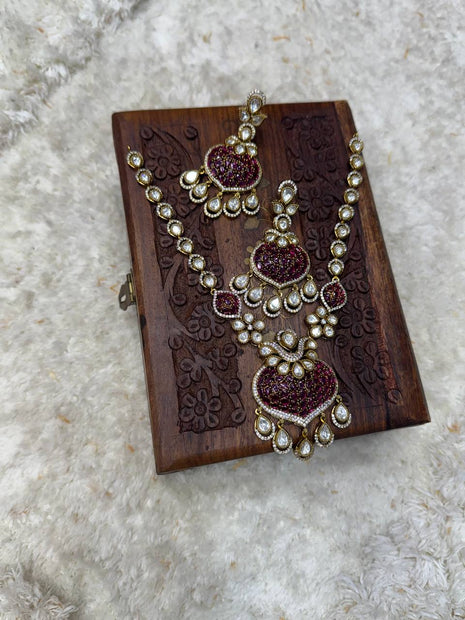 Stone Jewellery