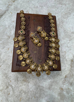 Kasu Malai with Diamond look Stone Jewellery